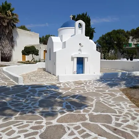 Naxos Village Hotell